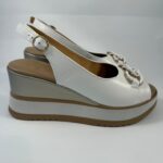 Sandali con zeppa Repo bianco con accessorio art.21243