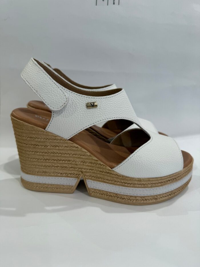 Sandali con zeppa Valleverde bianco art.49251 - immagine 1