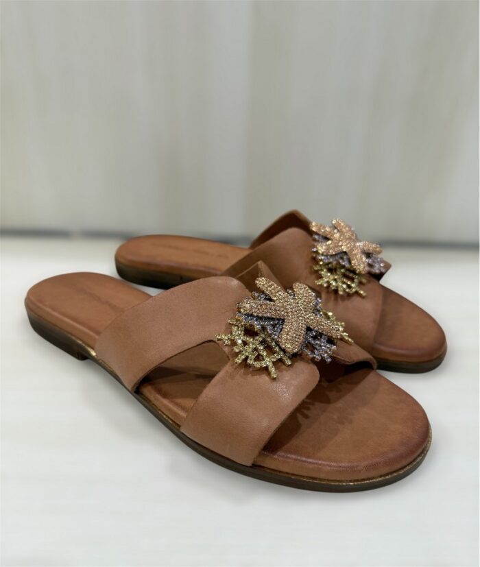 Ciabatta flat Tsakiris mallas cuoio con accessorio art.500 - immagine 3