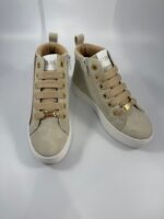 Polacco ragazza Ferre camoscio off white con strass art.202 - immagine 5