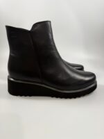 Stivaletti con zeppa Leios pelle nero art.4425