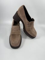 Mocassino con tacco Donna Serena scamosciato taupe art.5851 - immagine 5