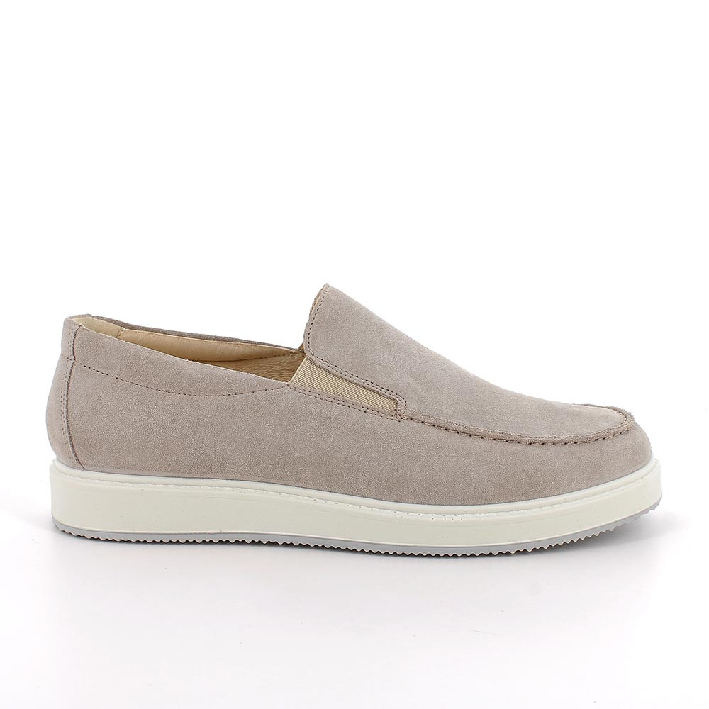 202611124833_2_6c94 Mocassino uomo Igi&Co scamosciato beige art.1124833 - immagine 1